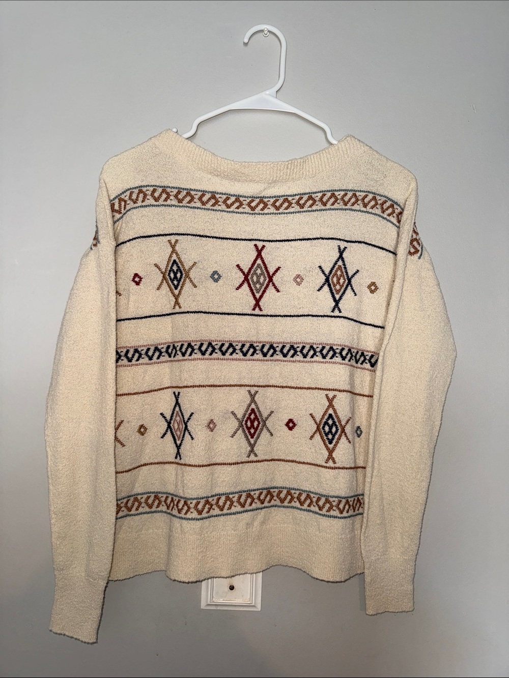 Embroidered Reseda Pullover Sweater